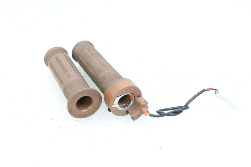 photo de GASGRIFF SEGWAY NINEBOT E125S 1 (2022 - 2026) - Gesamtansicht des Produkts