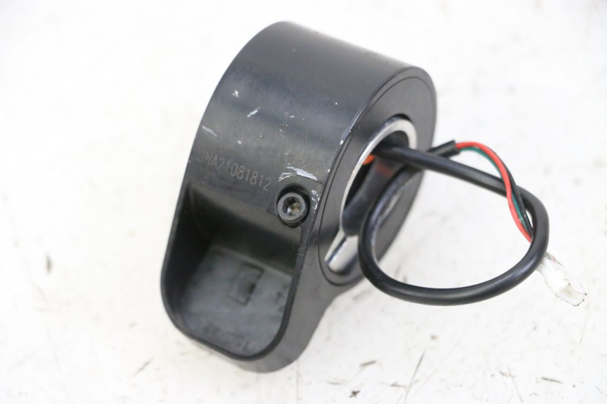 photo de GASGRIFF SEGWAY NINEBOT F40E 1