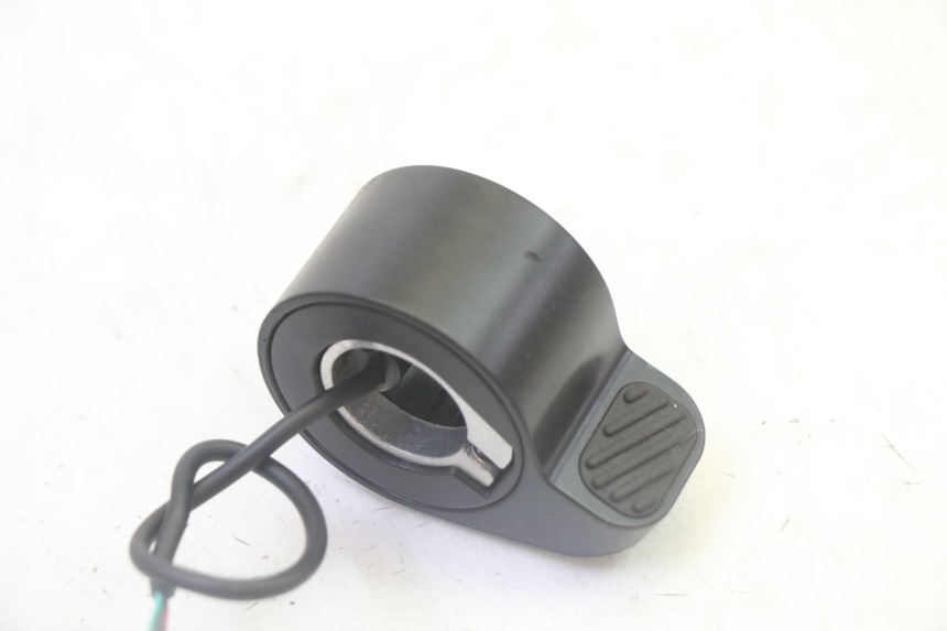 photo de GASGRIFF SEGWAY NINEBOT F65I 1