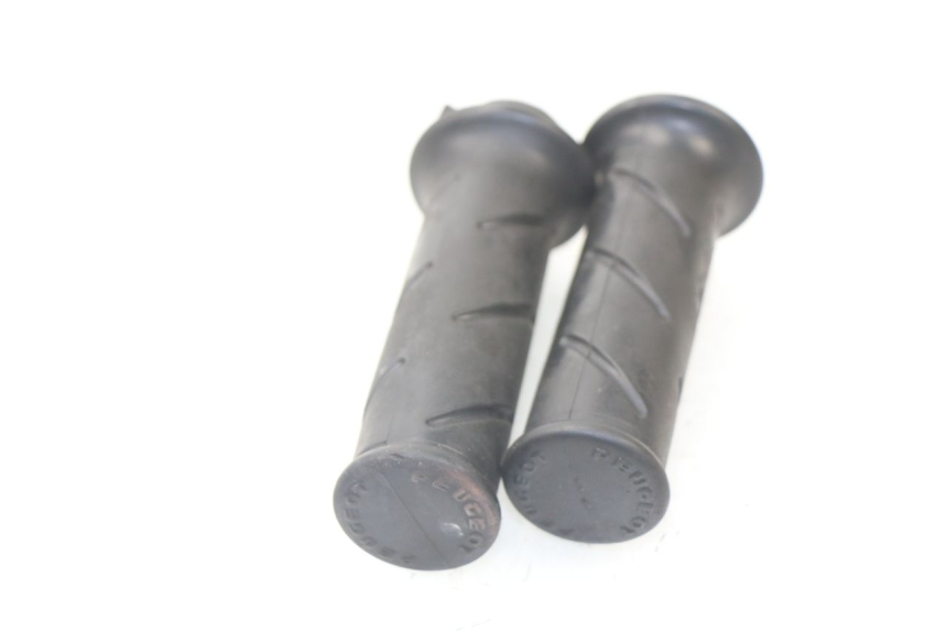 photo de GASGRIFF PEUGEOT KISBEE 2T 50 (2010 - 2017)