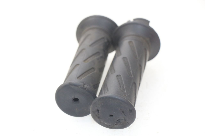 photo de GASGRIFF PEUGEOT KISBEE 2T 50 (2018 - 2022)