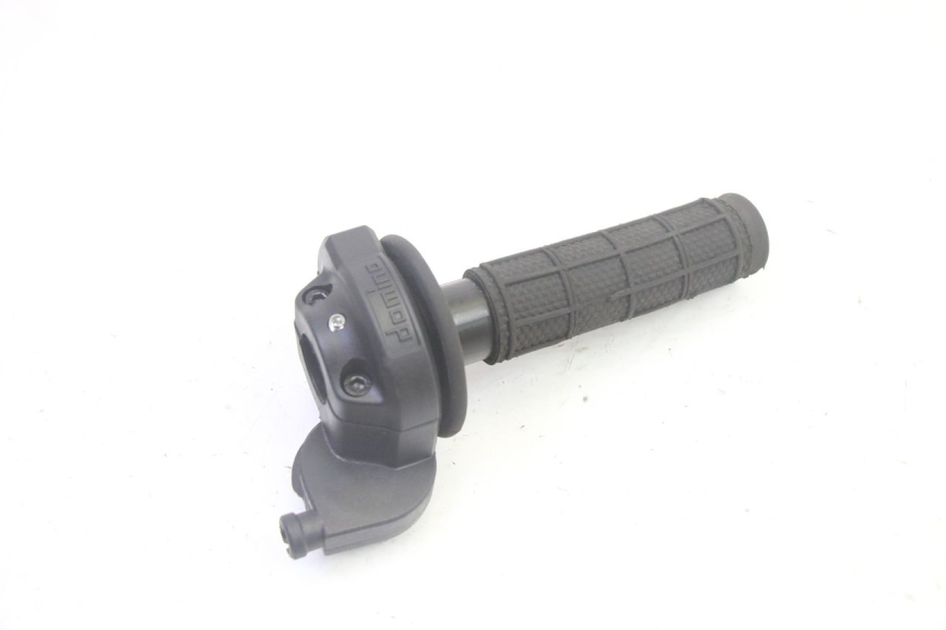 photo de GASGRIFF PEUGEOT LUDIX 50 (2005 - 2007) - Gesamtansicht des Produkts