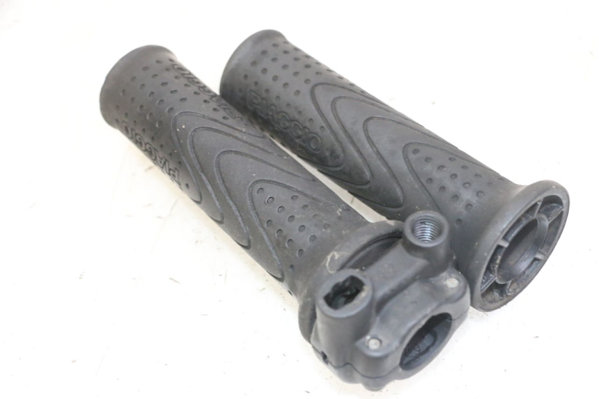 photo de GASGRIFF PIAGGIO MP3 LT 300 (2010 - 2016)