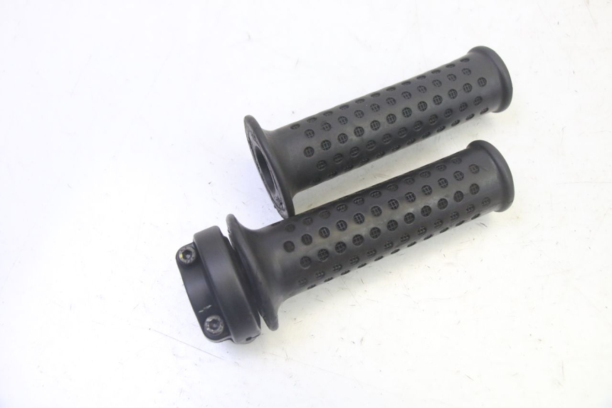 photo de GASGRIFF PIAGGIO MP3 LT 300 (2010 - 2016) - Detailansicht des Bauteils