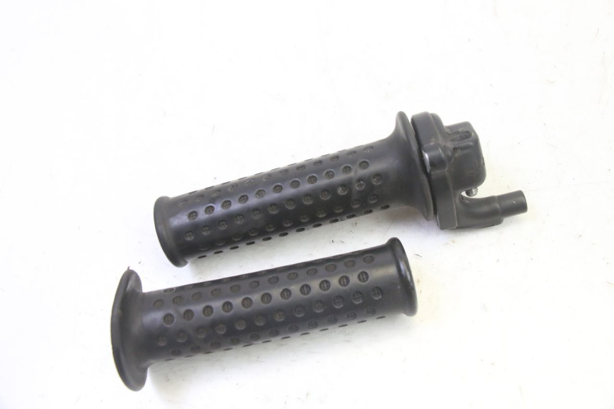 photo de GASGRIFF PIAGGIO MP3 125 (2006 - 2014)