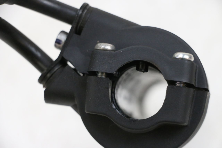 photo de GASGRIFF YAMAHA NEO'S CORE 1 (2022 - 2026) - Oberflächenzustand und Material