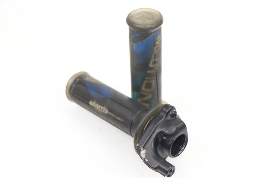 photo de GASGRIFF PIAGGIO NRG EXTREME H2O 50 (1999 - 2001)