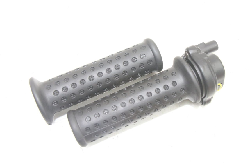 photo de GASGRIFF PIAGGIO NRG POWER PUREJET 50 (2018 - 2021)