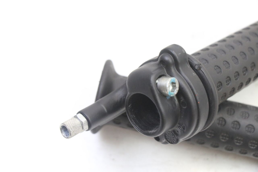 photo de GASGRIFF PIAGGIO NRG POWER PUREJET 50 (2018 - 2021)