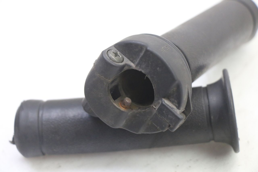 photo de GASGRIFF PEUGEOT TWEET 4T 50 (2014 - 2019)