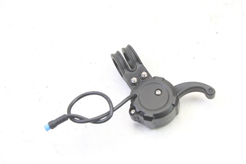 photo de GASGRIFF DUALTRON VICTOR LIMITED 1