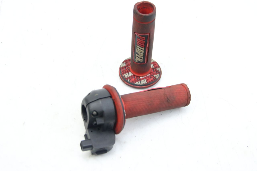 photo de GASGRIFF PEUGEOT XP6 50 (1997 - 2003)