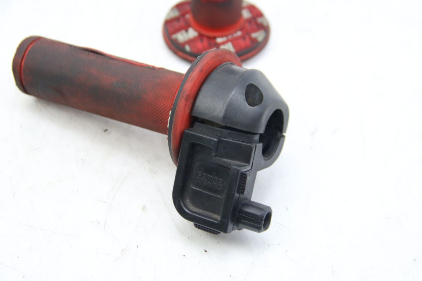 photo de GASGRIFF PEUGEOT XP6 50 (1997 - 2003)