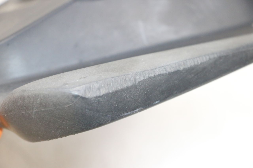 photo de HINTERRADGRIFF MBK BOOSTER SPIRIT NAKED 50 (2004 - 2017) - Zoom auf Gebrauchszustand