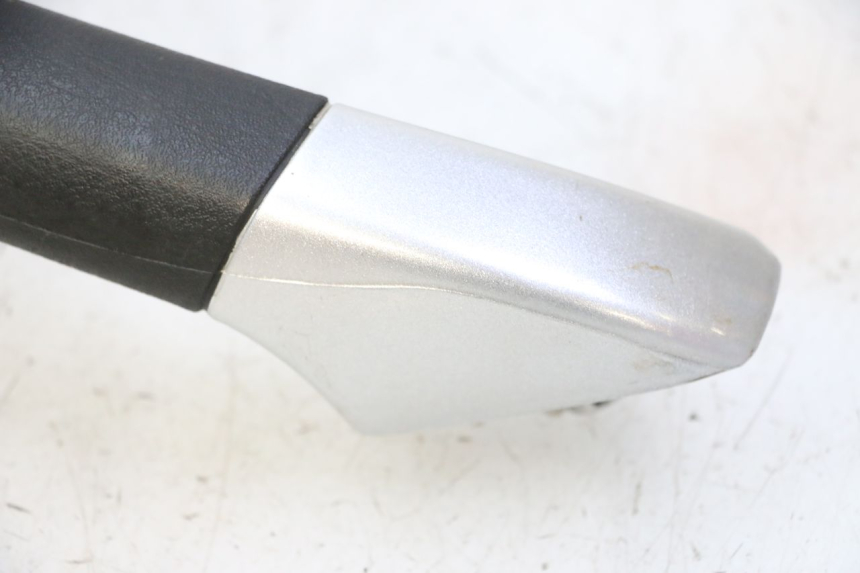 photo de RECHTER HINTERER GRIFF PIAGGIO MP3 RL 250 (2007 - 2010)