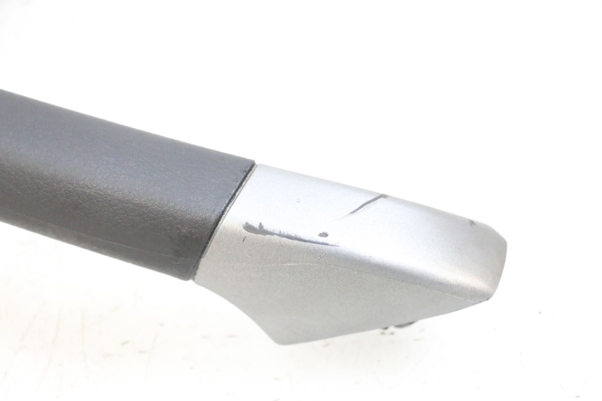 photo de HALTEGRIFF RECHTS PIAGGIO MP3 125 (2006 - 2014)