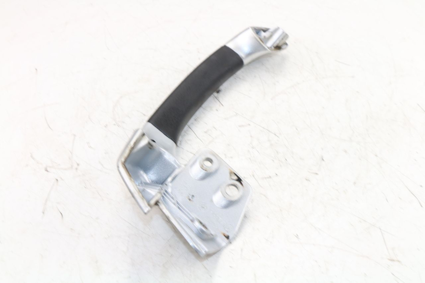 photo de RECHTER HINTERER GRIFF PIAGGIO MP3 LT 400 (2007 - 2012)