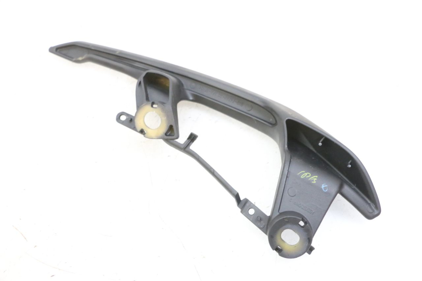 photo de HALTEGRIFF RECHTS YAMAHA TRICITY 300 (2020 - 2024) - Technische Nahaufnahme