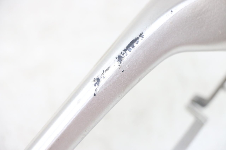 photo de RECHTER HINTERER GRIFF YAMAHA XMAX X-MAX ABS 125 (2017 - 2020) - Zoom auf Gebrauchszustand