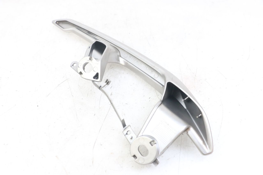 photo de RECHTER HINTERER GRIFF YAMAHA XMAX X-MAX ABS 125 (2017 - 2020) - Alternative Perspektive