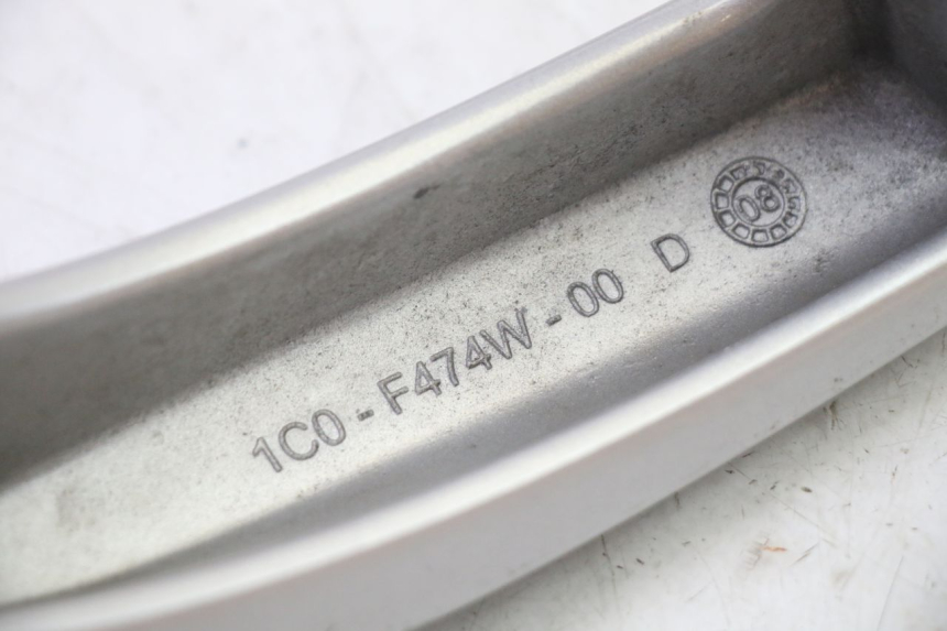 photo de HALTEGRIFF RECHTS YAMAHA X-MAX XMAX 250 (2006 - 2009)