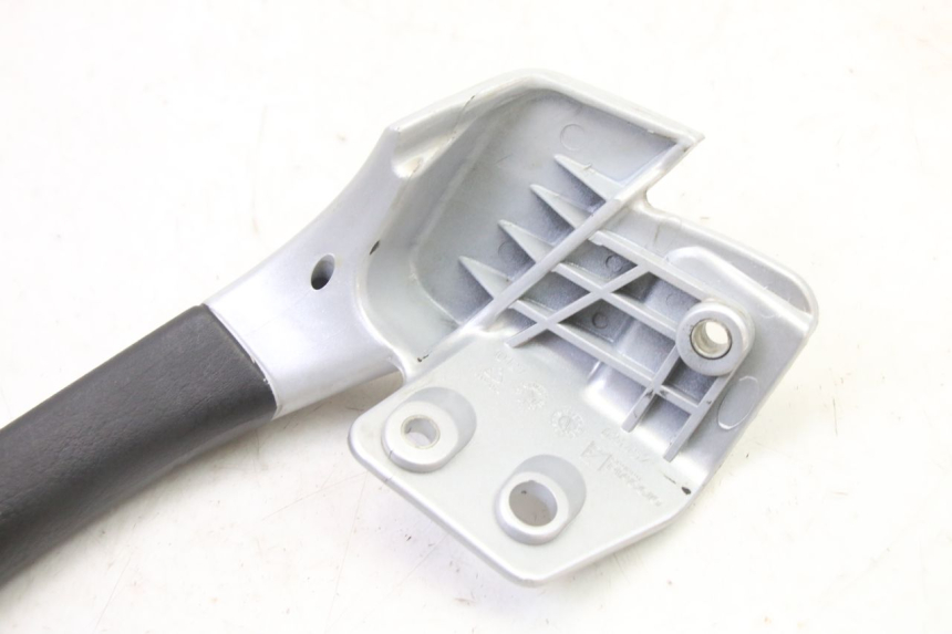 photo de HALTEGRIFF LINKS PIAGGIO MP3 RL 250 (2007 - 2010)