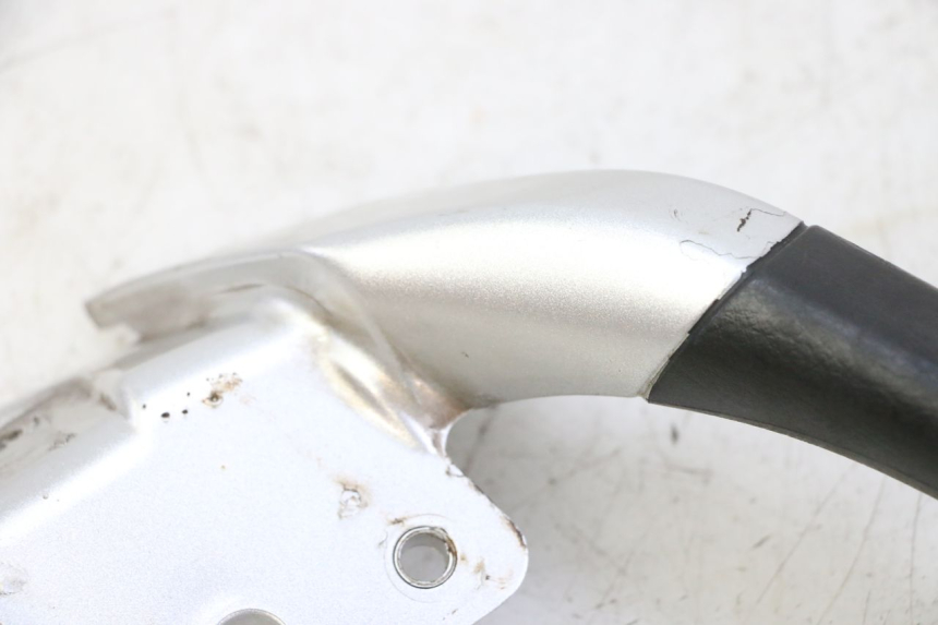 photo de HALTEGRIFF LINKS PIAGGIO MP3 RL 250 (2007 - 2010)