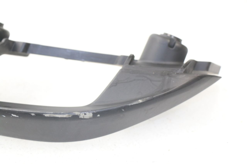 photo de HALTEGRIFF LINKS YAMAHA XMAX X-MAX ABS 125 (2014 - 2016) - Zoom auf Gebrauchszustand