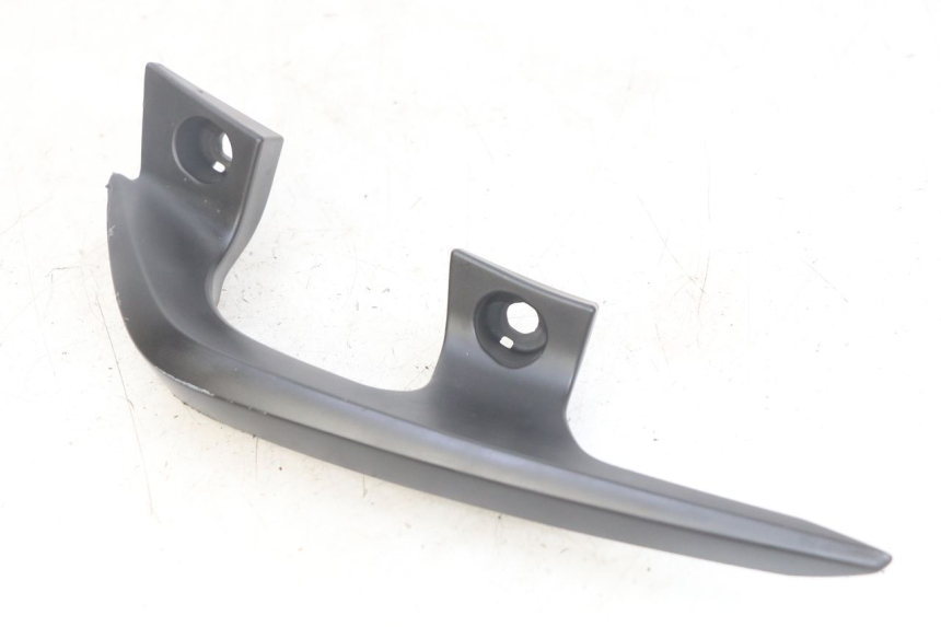photo de LINKE HINTERE GRIFF YAMAHA X-MAX XMAX 125 (2010 - 2014)
