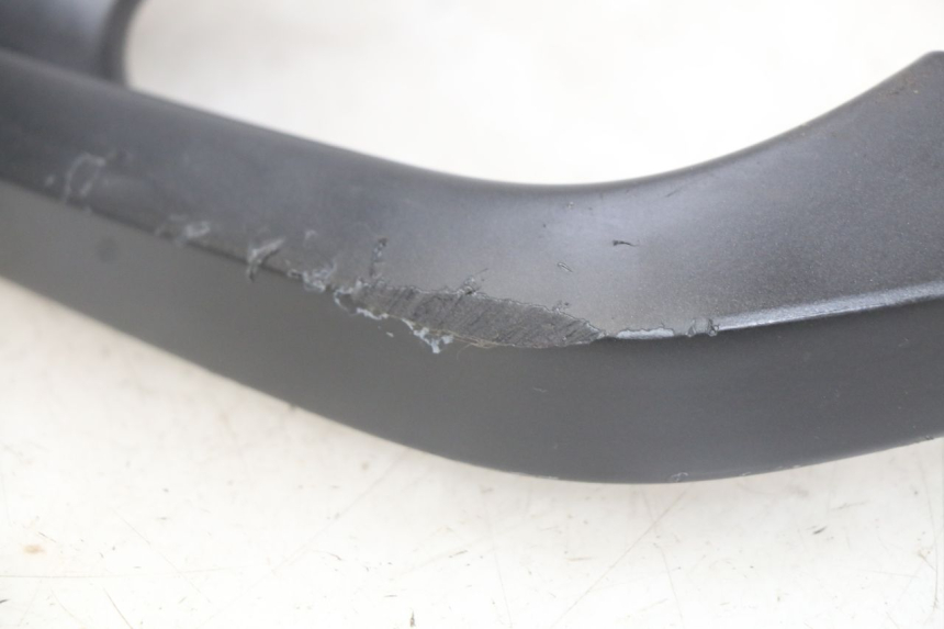 photo de LINKE HINTERE GRIFF YAMAHA X-MAX XMAX 125 (2010 - 2014)