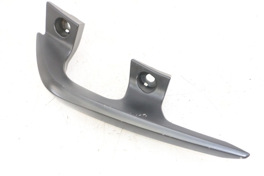 photo de LINKE HINTERE GRIFF YAMAHA X-MAX XMAX 125 (2010 - 2014)