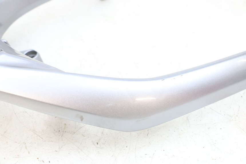 photo de HALTEGRIFF SYM GTS EVO 125 (2009 - 2013) - Zoom auf Komponenten