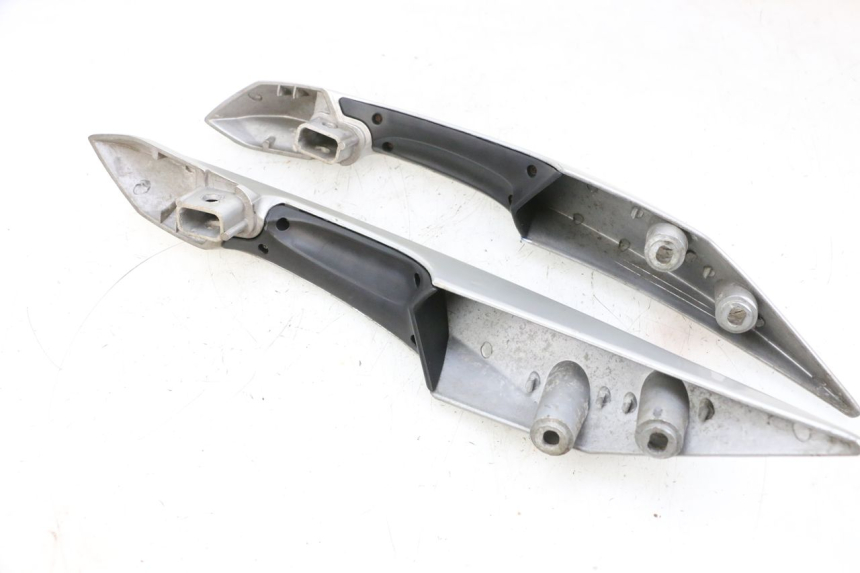 photo de HALTEGRIFF JM MOTORS GTS 125 (2015 - 2019) - Detailansicht des Bauteils