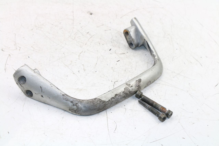 photo de HALTEGRIFF KINROAD XT125-19 ROAD KING 125 (2010 - 2012)
