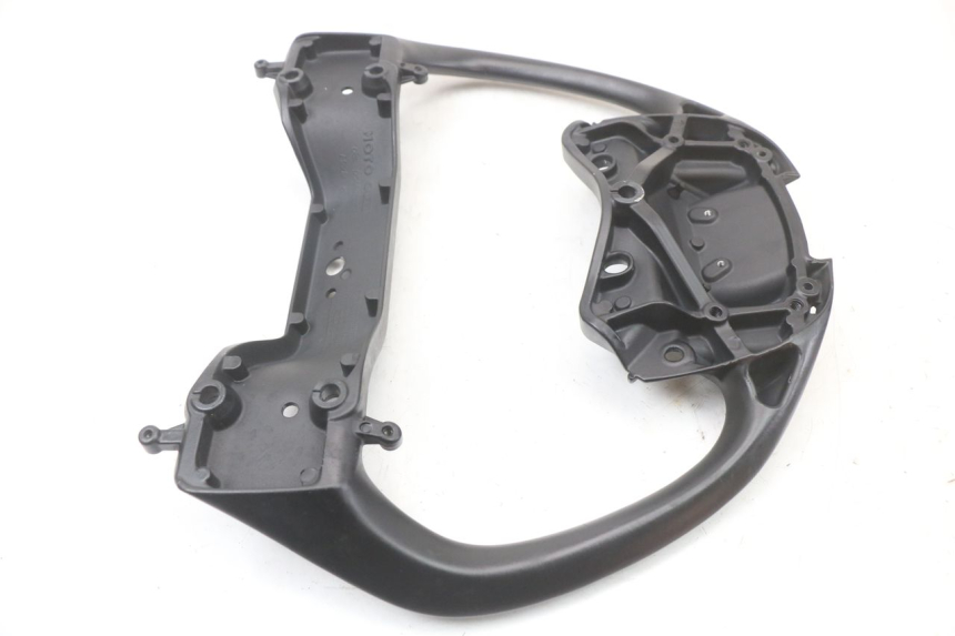 photo de HALTEGRIFF MOTO GUZZI NORGE 8V GT 1200 (2011 - 2016)