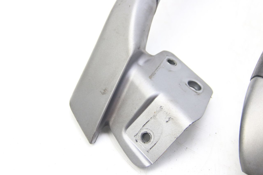 photo de HINTERRADGRIFF PIAGGIO MP3 125 (2006 - 2014)