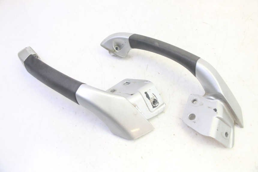 photo de HALTEGRIFF PIAGGIO MP3 RL 250 (2007 - 2010) - Alternative Perspektive