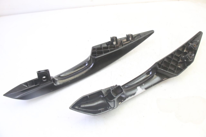 photo de HALTEGRIFF PEUGEOT SATELIS 125 (2013 - 2018)