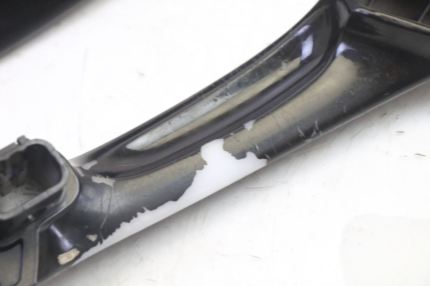 photo de HALTEGRIFF PEUGEOT SATELIS 125 (2013 - 2018)