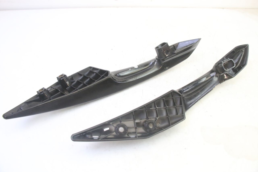 photo de HALTEGRIFF PEUGEOT SATELIS 125 (2013 - 2018)