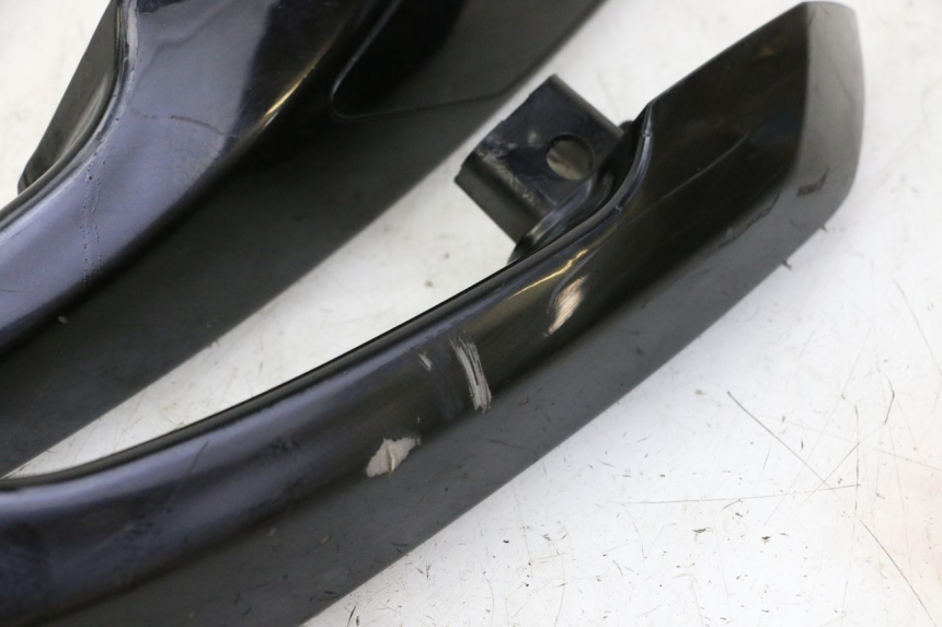 photo de HINTERRADGRIFF PEUGEOT SATELIS 125 (2010 - 2012)