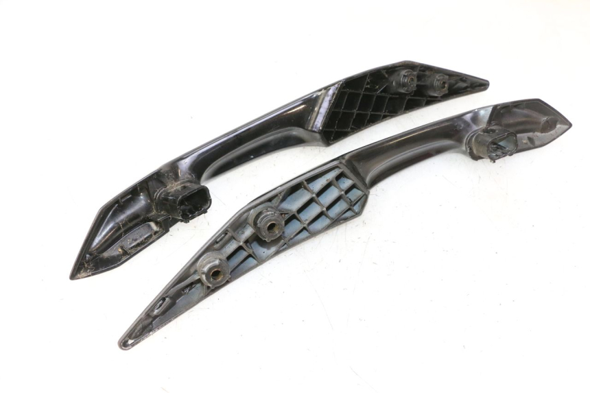 photo de HALTEGRIFF PEUGEOT SATELIS 125 (2013 - 2018)