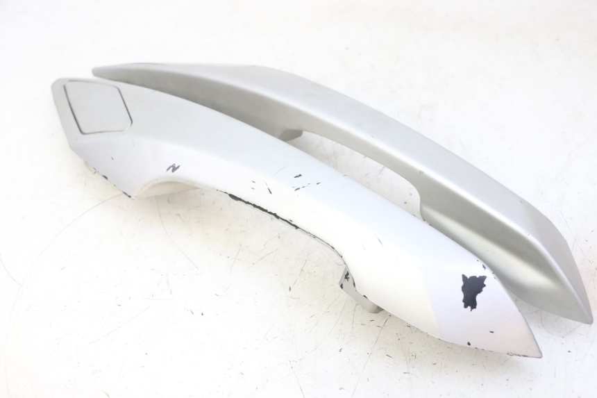 photo de HINTERRADGRIFF PEUGEOT SATELIS 125 (2006 - 2009)