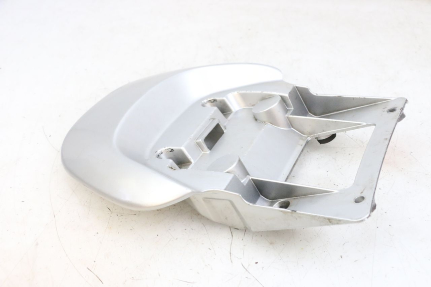 photo de HINTERRADGRIFF YAMAHA YP MAJESTY 125 (2002 - 2006) - Details der Befestigungspunkte