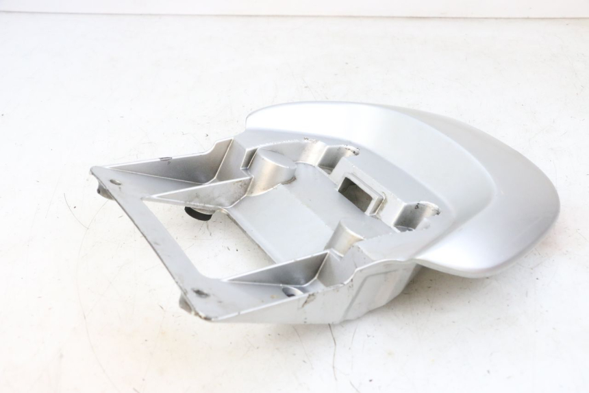 photo de HINTERRADGRIFF YAMAHA YP MAJESTY 125 (2002 - 2006) - Oberflächenzustand und Material