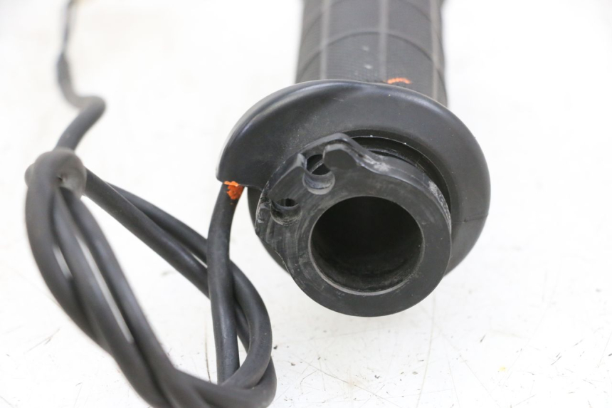 photo de HANDGRIFF SUZUKI BURGMAN 650 (2013 - 2020)