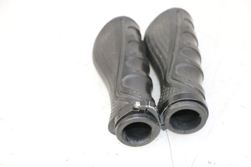 photo de HANDGRIFF HITWAY H5 1