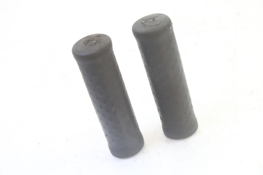 photo de HANDGRIFF XIAOMI MI PRO 2 1