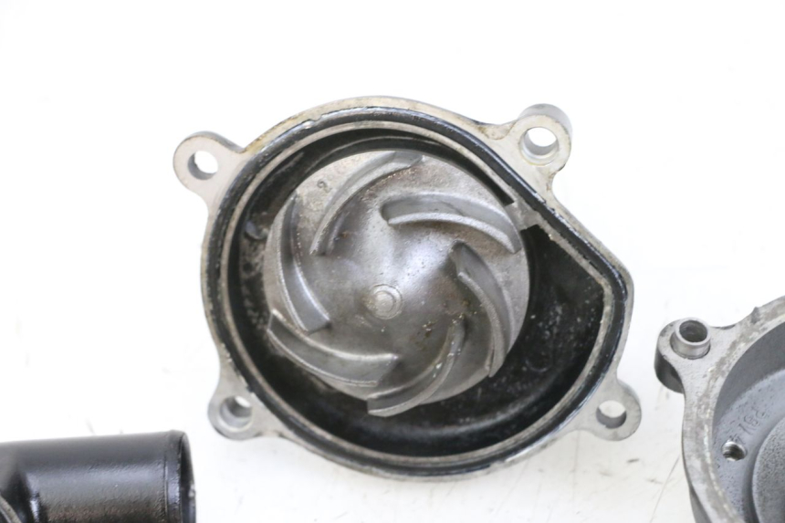 photo de WASSERPUMPE MV AGUSTA BRUTALE R WALLY 910 (2008 - 2008) - Kennzeichnungen und Originalreferenzen