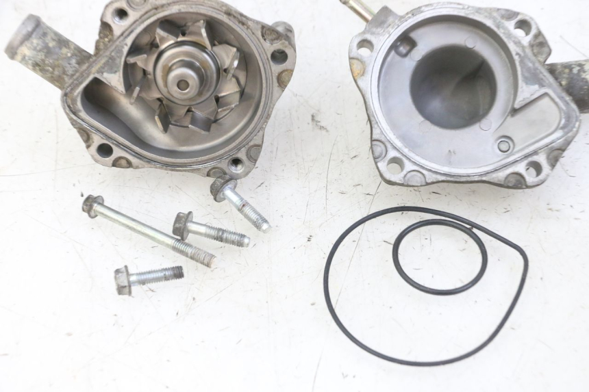 photo de WASSERPUMPE HONDA CBF 500 (2004 - 2007)